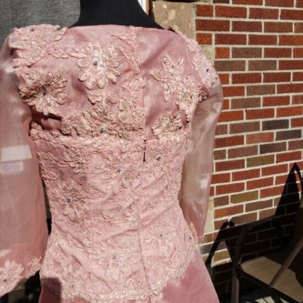 Mon Cheri Dress - Dusty Rose - Picture 5 of 7